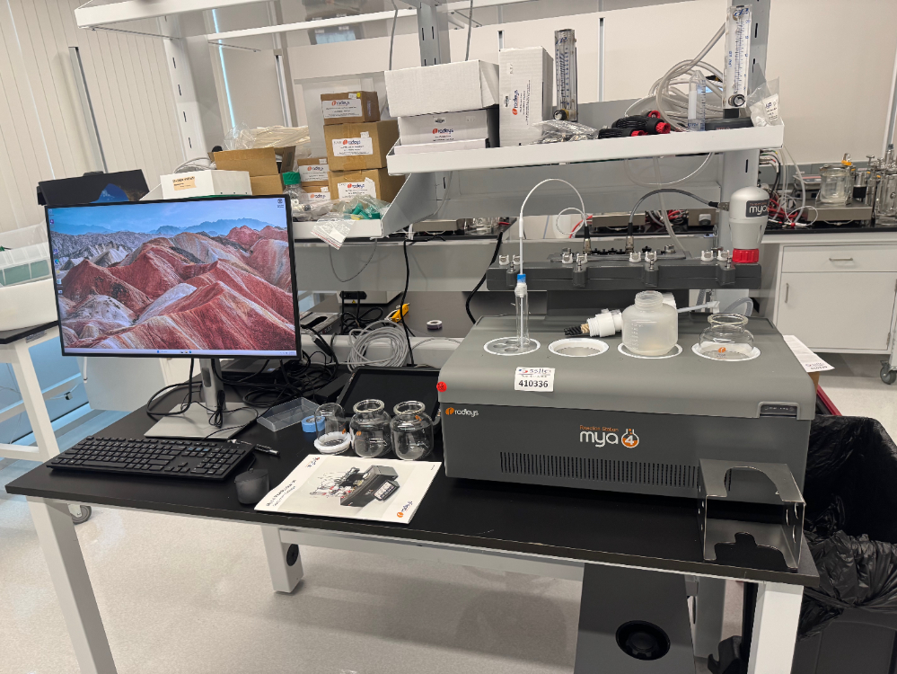 Image of Radley's mya 4 Reaction Station